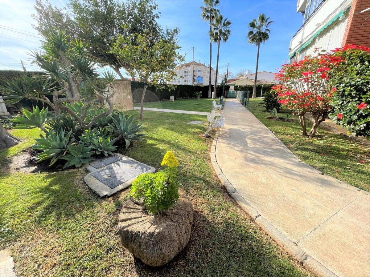 Apartamento Nebro El Rincon Torre de Benagalbon Exteriör bild